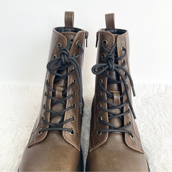 NWT 8.5 10 SO Brown faux leather, vegan combat / moto boots - Picture 9 of 10